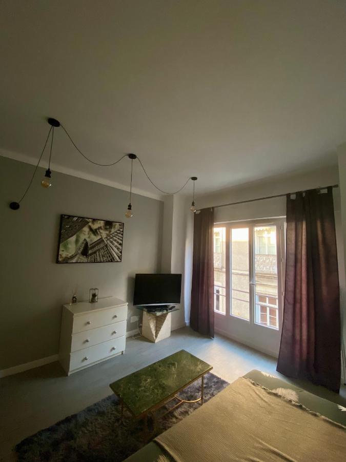 Studio Centre Ville Ним Екстериор снимка